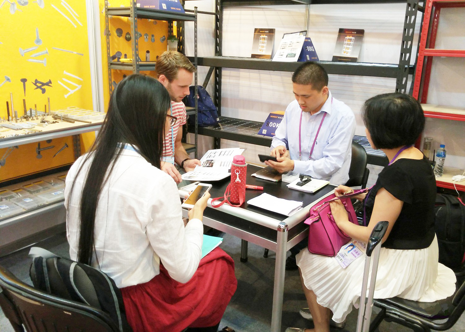 1488164893101937.png blob.png