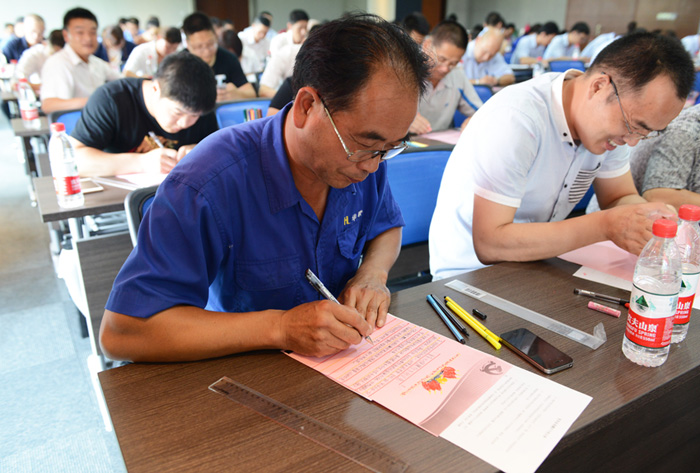 1488179101579422.png blob.png