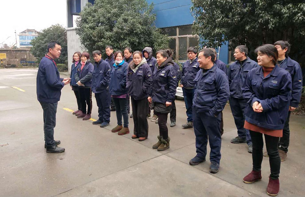 1550629136439582.jpg 1新年例會照.jpg